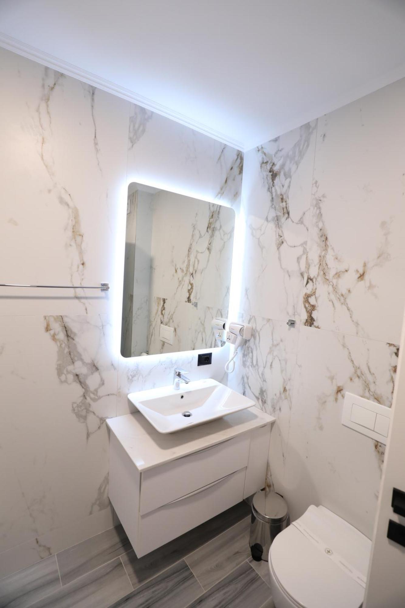 Dallga Suites Tushemisht Exteriör bild