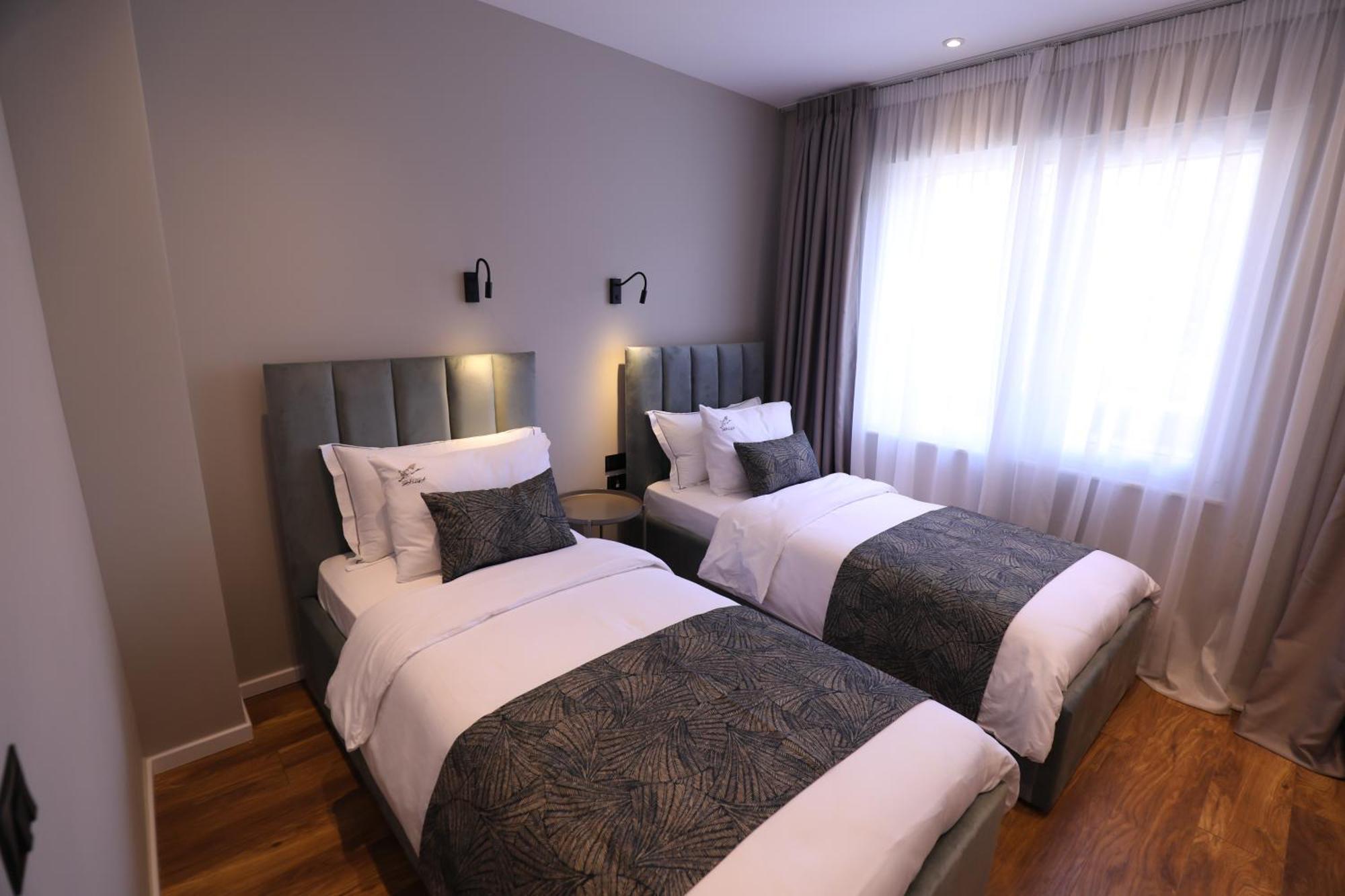 Dallga Suites Tushemisht Exteriör bild